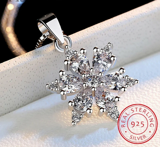 Luna Romance
 925 Sterling Silver AAA Zircon