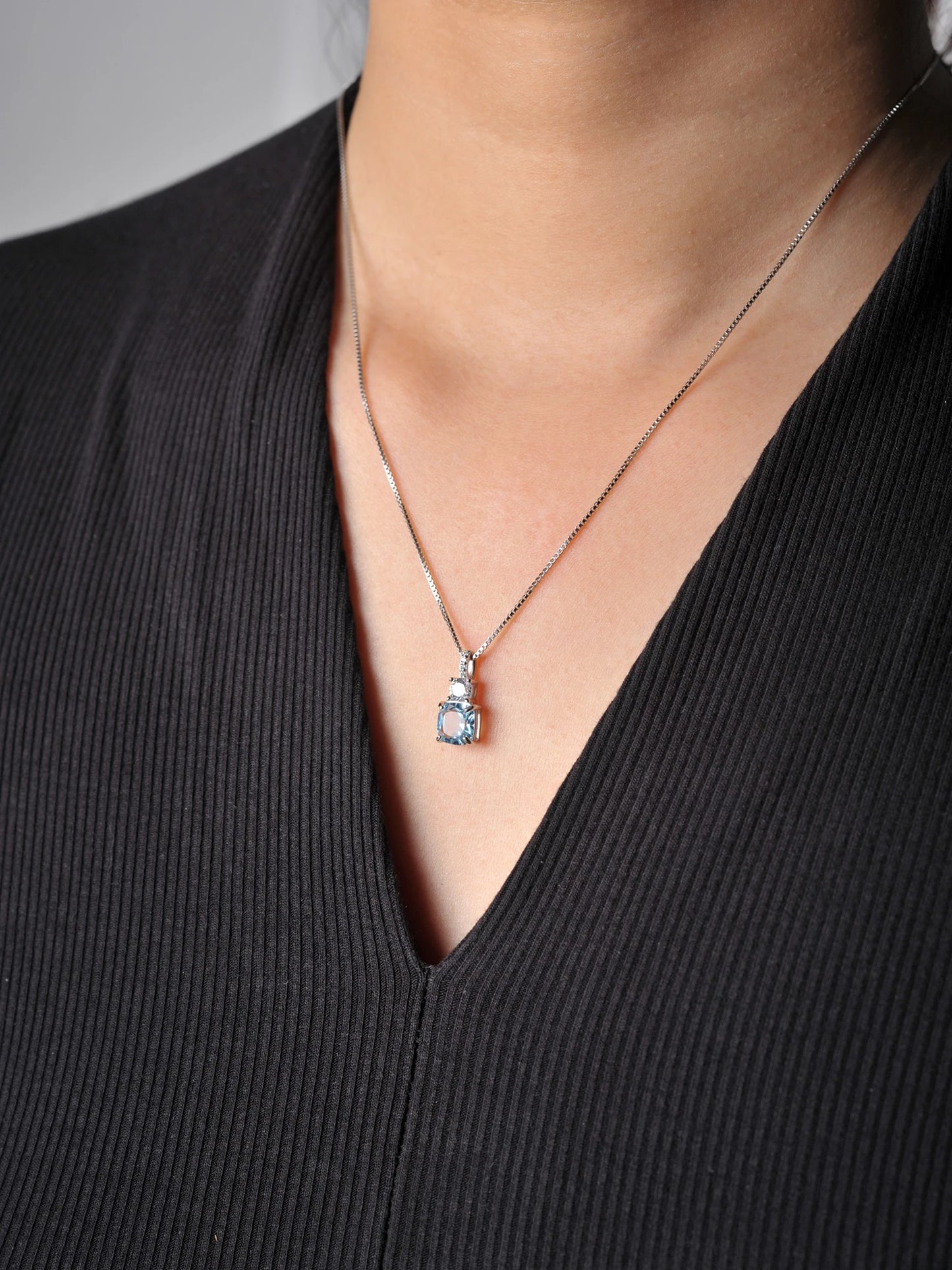 Dear Love Necklace
Potiy Cushion Natural Sky Blue Topaz 925 Sterling Silver