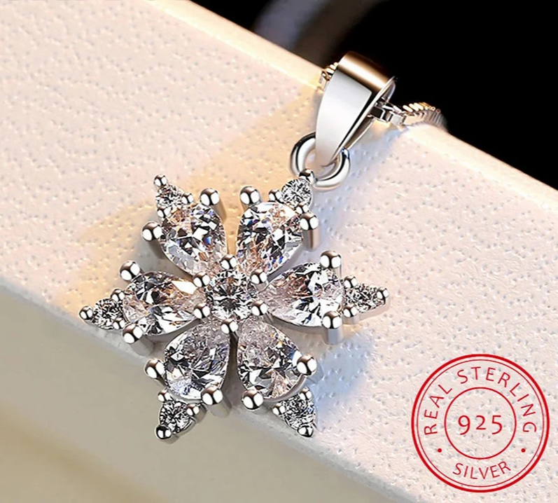 Luna Romance
 925 Sterling Silver AAA Zircon